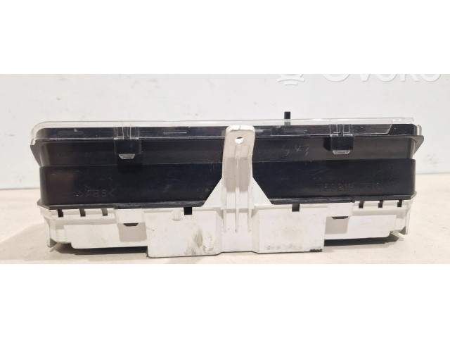 Панель приборов 769219770 Mitsubishi Lancer