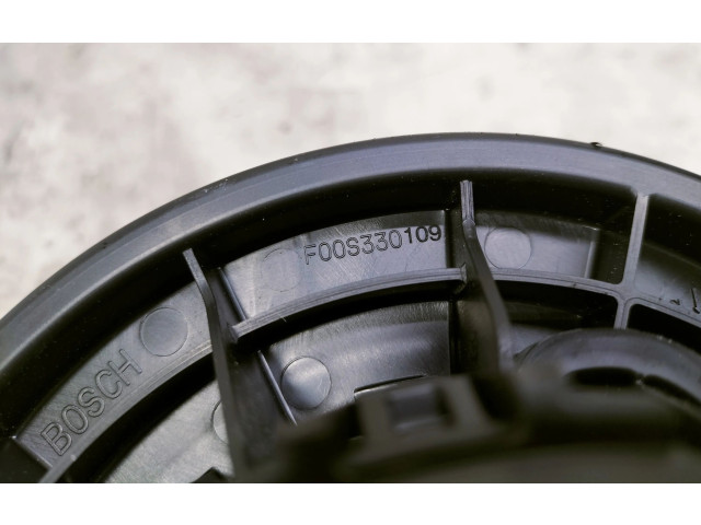 Вентилятор печки    F00S330, 526161129   KIA Picanto