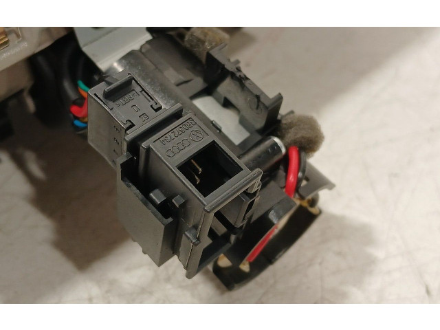 Дисплей    8V0857273M   Audi A3 S3 8V