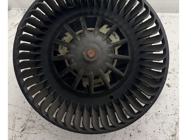 Вентилятор печки Dacia Duster