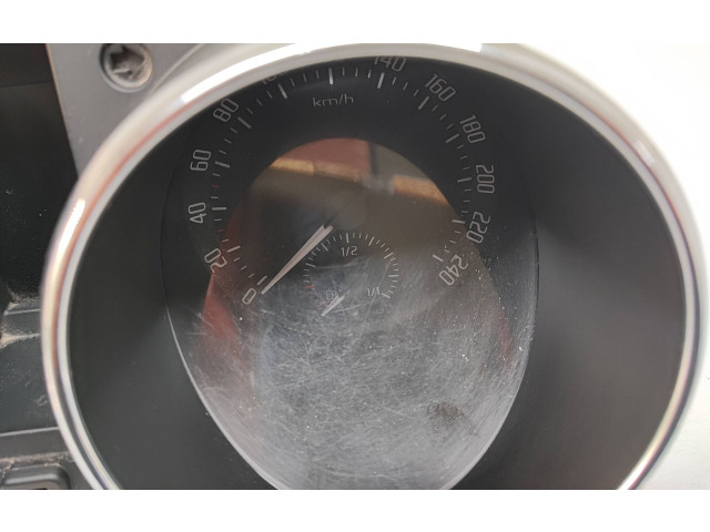 Спидометр (приборный щиток) 5L0920840J, 5L0920840L Skoda Yeti (5L)