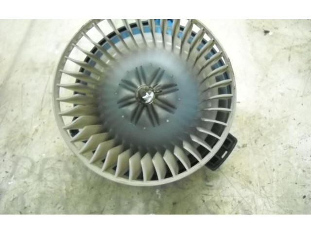 Вентилятор печки Suzuki Ignis