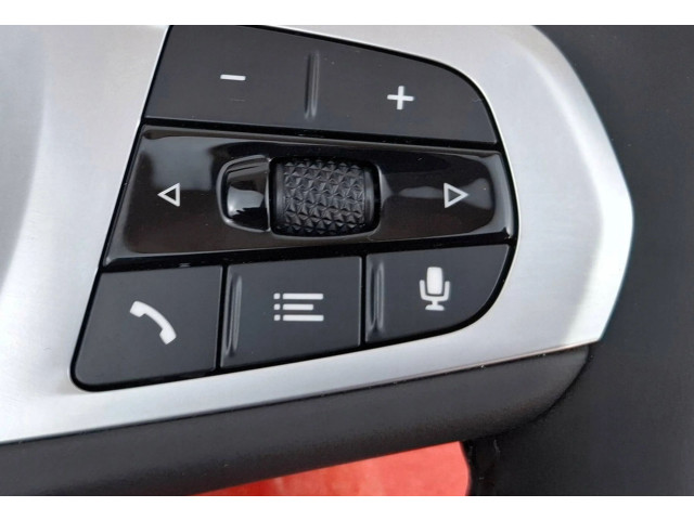 Руль BMW X3 G01  2018 -  года 3373G01, 311692999N77-AE      