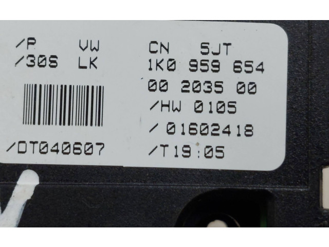 Подрулевой шлейф SRS 1K0959653C, 1K0959654 Skoda Octavia Mk2 (1Z)