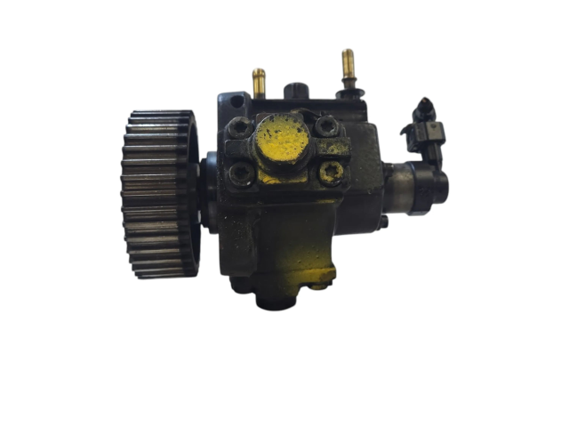 Топливный насос