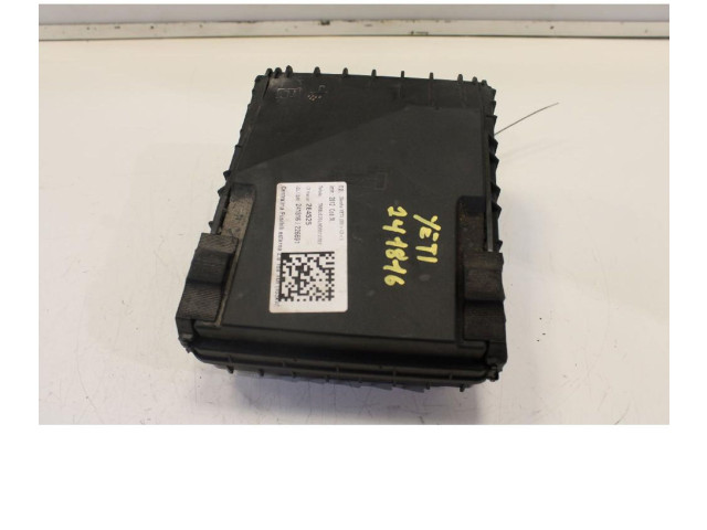 Блок предохранителей    Skoda Yeti (5L)    