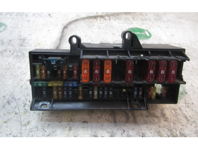 Pojistková skříňka Řídící jednotka BSM 61136900582 BMW 7 E65 E66 2002