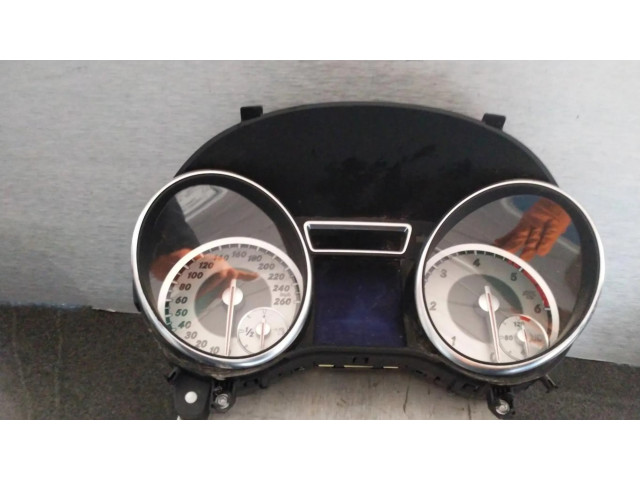 Přístrojová deska Mercedes-Benz GLA W156 2014 0263698253, CUADROINSTRUMENTOS