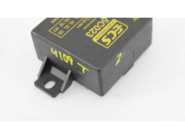 Блок управления MN102338 Mitsubishi Grandis