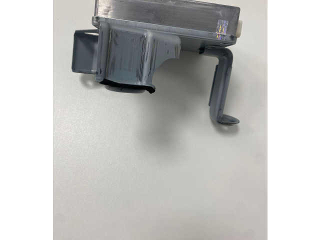 Блок управления коробкой передач 8953052141, 8953052140   Toyota Yaris