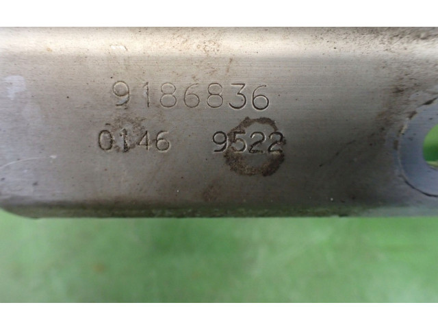 Топливная рампа 91868369125821 Volvo S60 для двигателя B5244S