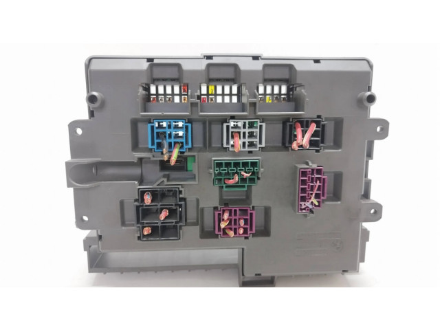 Pojistková skříňka 9119446, 90416768 BMW 3 E92 E93 2008