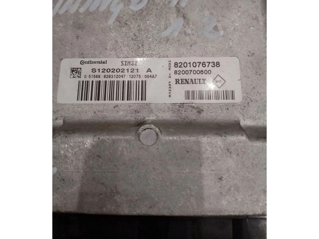 Блок управления двигателем Блок управления 8201076738 Renault Twingo II