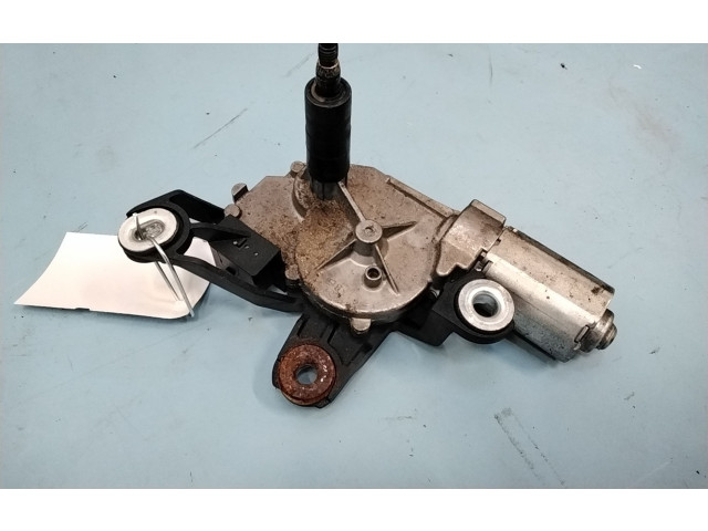 Моторчик заднего дворника 1T0955711, 0390201598 Volkswagen Touran I