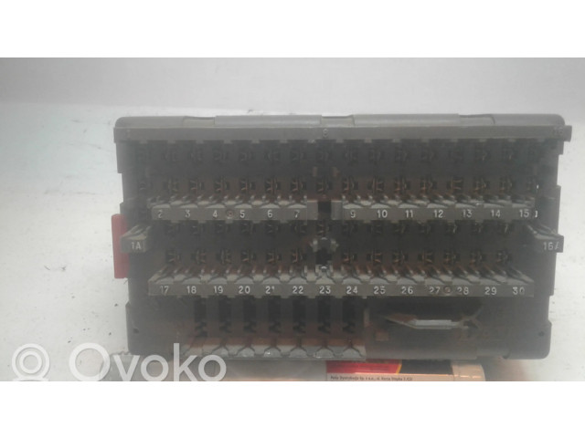 Блок предохранителей 5970109547 Peugeot Expert