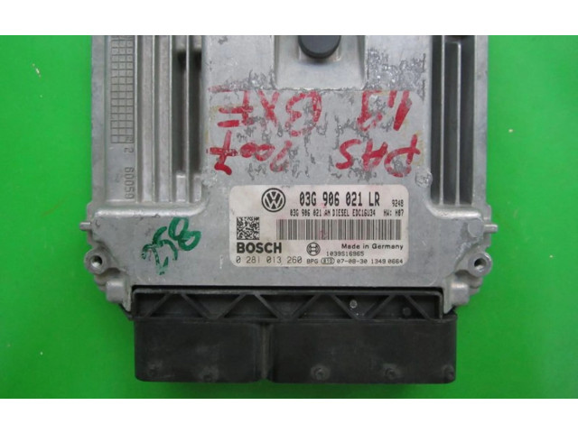 Блок управления двигателем ECU    03G906021LR, 0281013260   Volkswagen PASSAT B6
