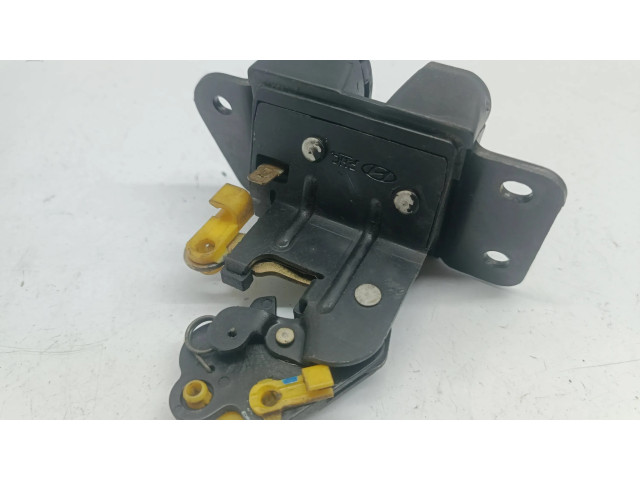 Zámek zadních dveří    Hyundai Matrix 2006