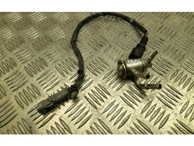 Vstřikovač 208994525R, VD33616   Nissan Primastar     