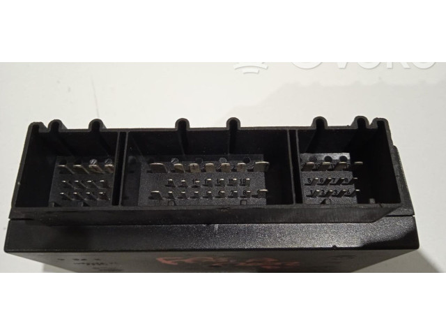 Блок комфорта Skoda Fabia Mk1 (6Y)