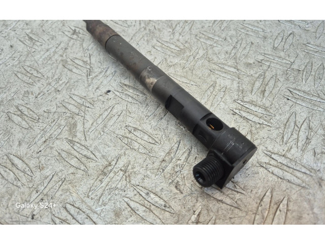 Vstřikovač 28264951, 25183186 Opel Antara