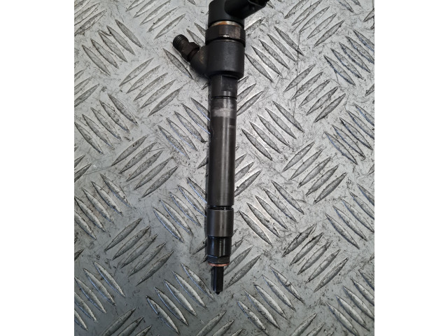 Форсунка 30750283    Volvo S60   