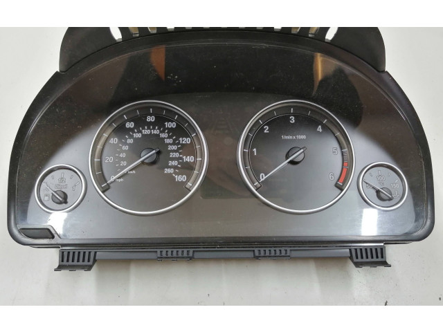 Přístrojová deska BMW 5 F10 F11 2012 9280485