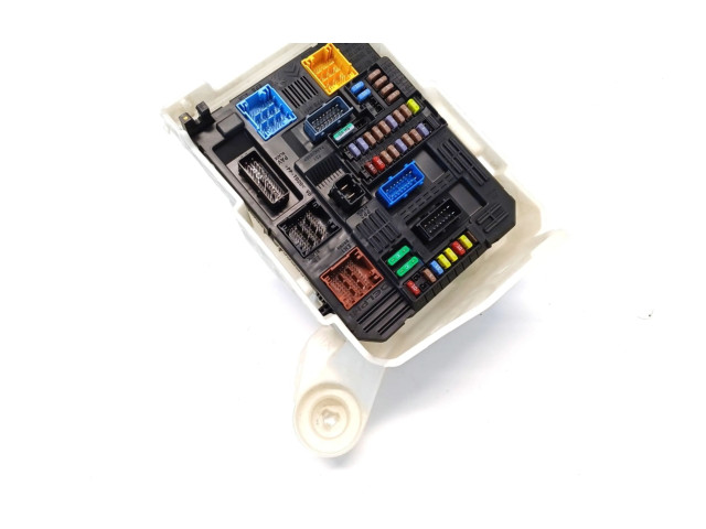 Pojistková skříňka 9830708180 Peugeot 208 2020