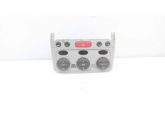 Блок управления климат-контролем 01560513690   Alfa Romeo GT