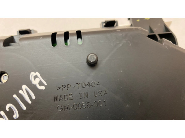 Přístrojová deska Buick Encore I 2019 42539743