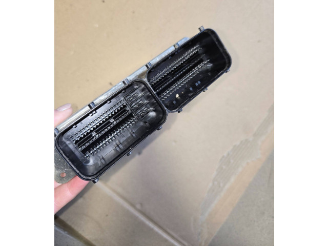 Řídící jednotka 06L907309B   Volkswagen Tiguan 2018