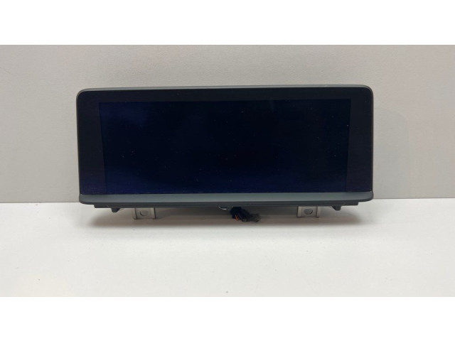 Дисплей 9292248 BMW 3 F30 F35 F31