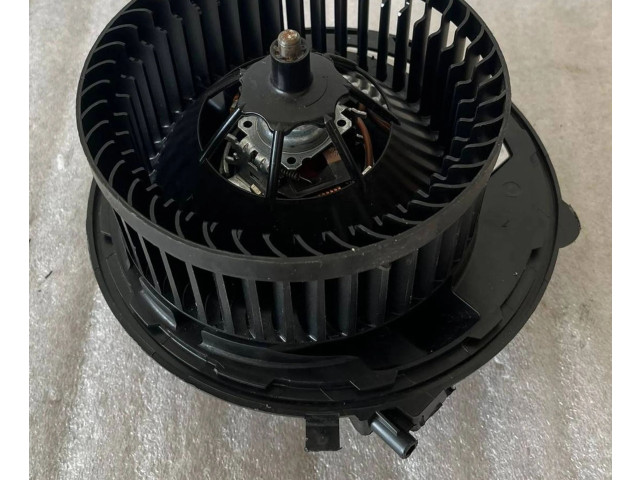 Вентилятор печки    5Q1819021G, 5Q1819021   Volkswagen Golf VII