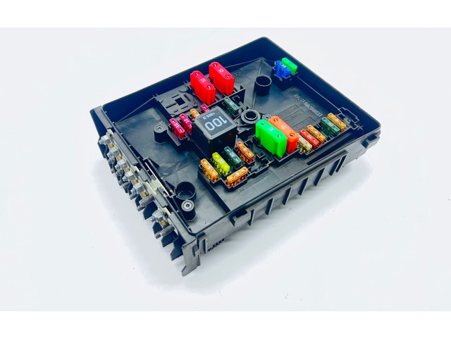   Pojistková skříňka 1K0937125A, 017183071   Volkswagen Tiguan 2008