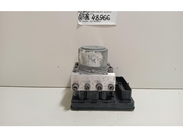 Блок управления АБС 52049765, 52049765   Jeep Renegade