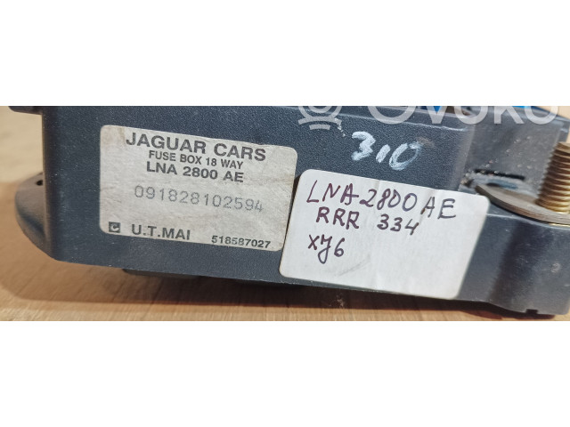 Блок предохранителей LNA2800AE Jaguar XJ X300