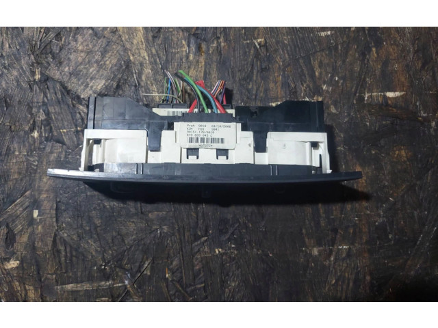 Блок управления климат-контролем 6Y0820045C, G7872   Skoda Fabia Mk1 (6Y)