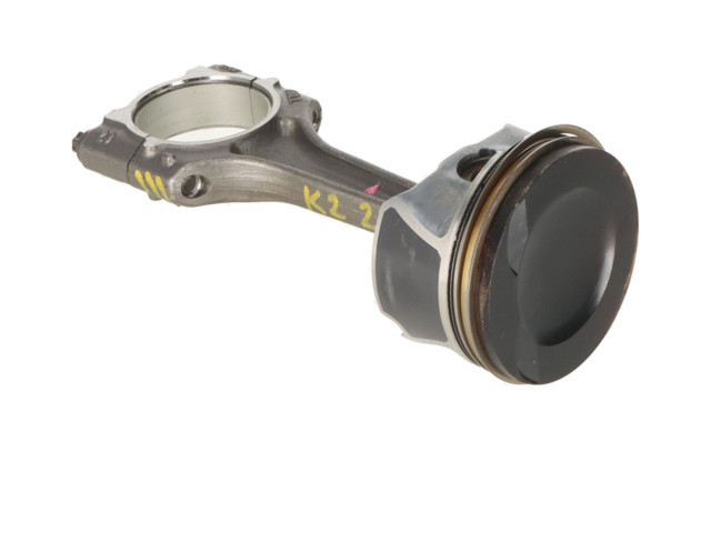 Шатун 06H198401D Audi Q3 F3