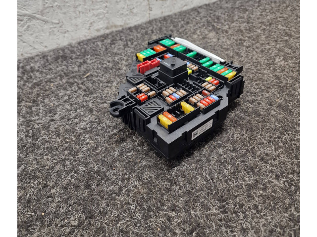 Pojistková skříňka 9264923 BMW M5 2015