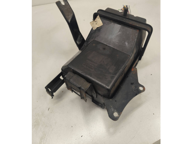 Блок предохранителей 4585840 Saab 9-5