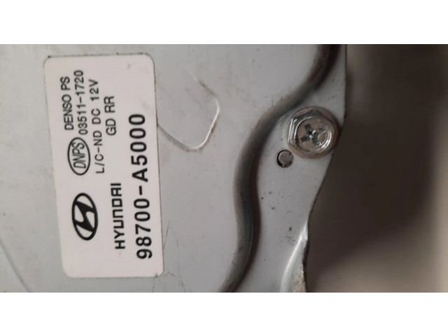 Двигатель стеклоочистителя заднего стекла