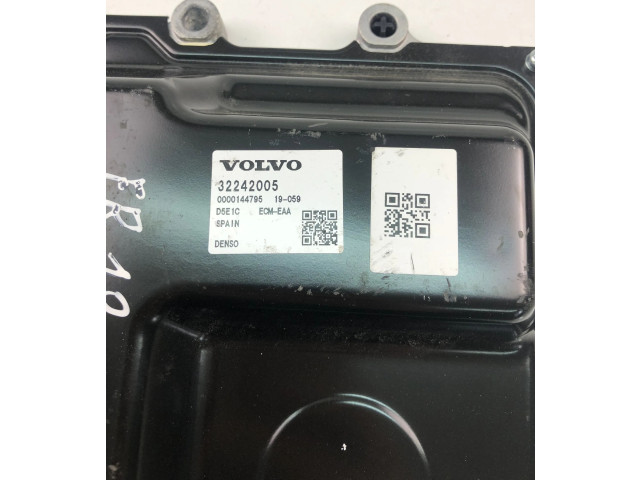 Блок управления двигателем Блок управления 32242005   Volvo XC90