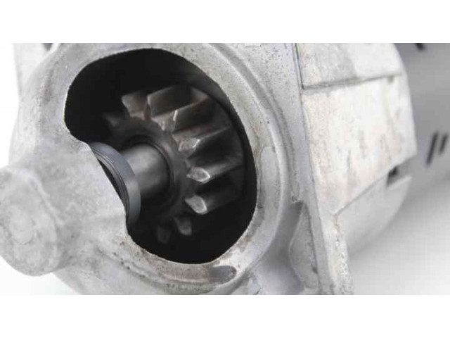 Масляный насос   233006508R, RSM1411  Renault Clio IV 