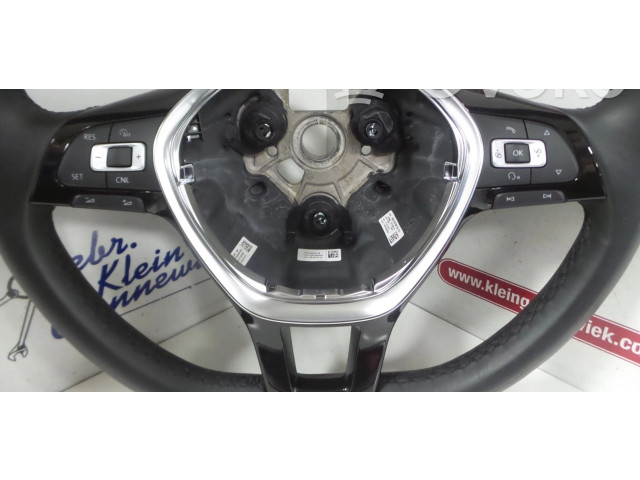 Руль Volkswagen Jetta VI  2011 - 2018 года 5C0419091BL, 561419091D      