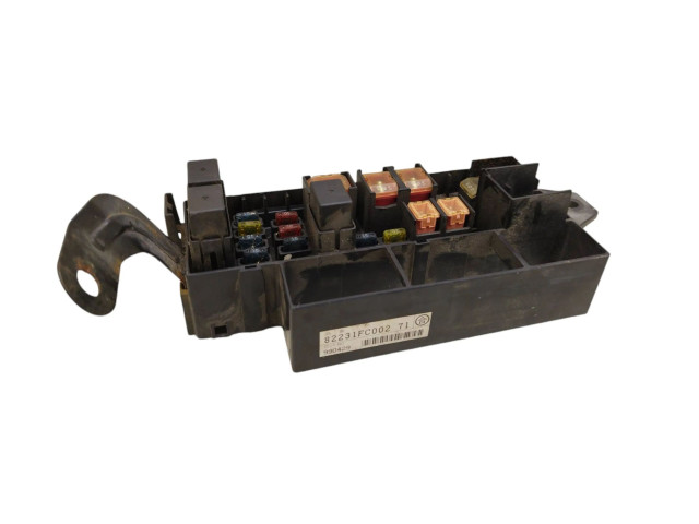 Блок предохранителей 82231FC002 Subaru Forester SF
