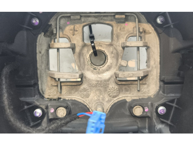 Руль Citroen C4 II 2011 - 2016 года 98039712ZD