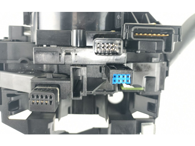 Ручка стеклоочистителей    Volkswagen Caddy