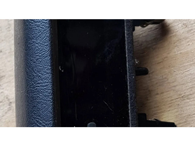 Дисплей MR216461 Mitsubishi Galant