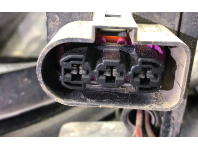 Комплект вентиляторов 1J0121207C Skoda Octavia Mk1 (1U)