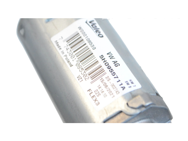 Моторчик заднего дворника 5H0955711A    Volkswagen Golf VIII