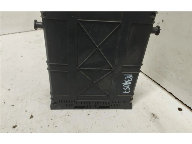 Pojistková skříňka 9666952280, 0090012 Citroen Saxo 2012